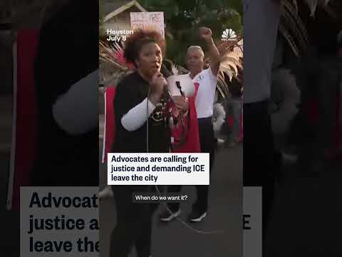 Hundreds gathered to honor Lorenzo Salgado Araujo who was shot and killed by ICE