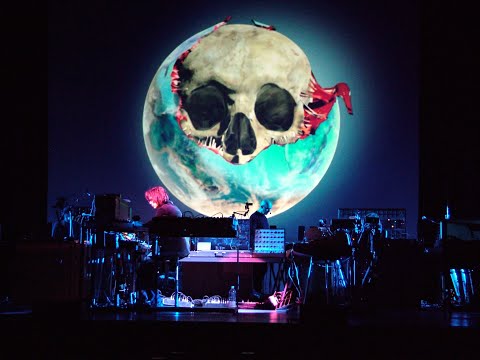 Jean Michel Jarre - Live at Theatre Marigny Paris 2007 (Full Length Restored HDTV Broadcast)