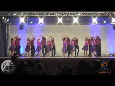 Baila Mundo - Turma de bolero (9 anos da Solum Escola de Dança)