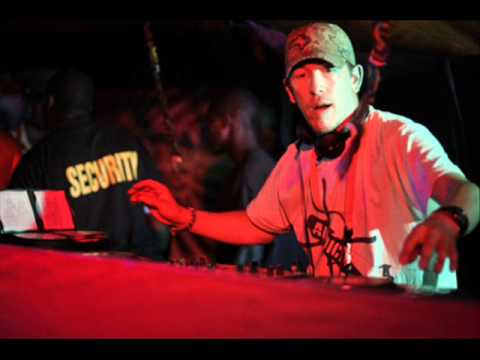 Fingerprints Of The Gods - Dj Skitz Ft. Roots Manuva, Life, Si-Phillie & Skeleton