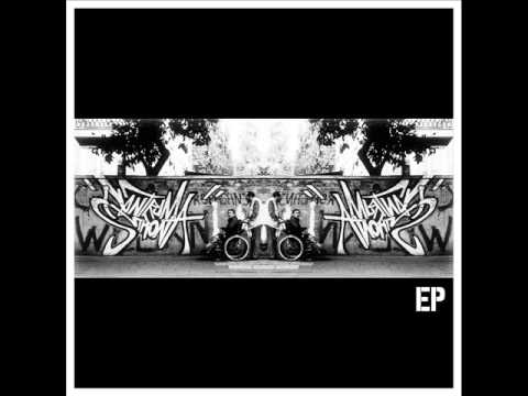 CentrumStrona - Jestem Pojebany ft.Sensi (Hurragun)