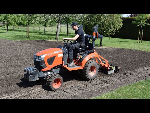 Kubota BX231 - Tuinen De Baets - frezen & rotoreggen