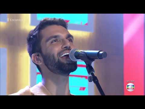 Encontro com Fátima Bernardes 11/12/2018 - Silva canta "Fica Tudo Bem"