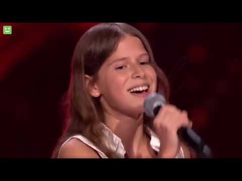 Wiktoria Kasprzyk - Hold My Hand | The Voice Kids 4 Przesłuchania W Ciemno