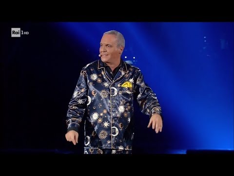 New trends: pajamas - Panariello under the tree 21/12/2017