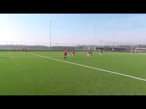 8 mrt 2014 Nieuw Utrecht D1 - VV De Meern D4 com 3-3 Doelpunt Maurits