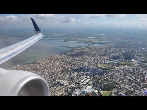 Copa Airlines Boeing 737-800 Takeoff - Cartagena Rafael Nuñez International Airport