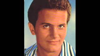 Pat Boone-The Wayward Wind