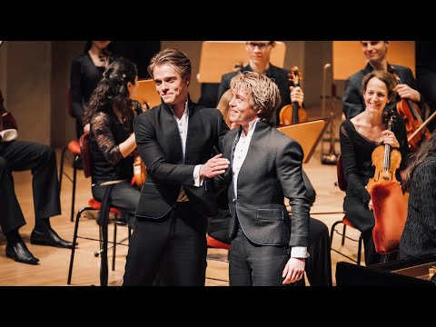 Mozart: Concerto for Two Pianos KV 365 | Lucas and Arthur Jussen| WDR Orchestra | Christian Măcelaru