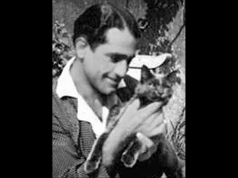 Roy Fox & His Orchestra, Al Bowlly - Kiss By Kiss, 1932