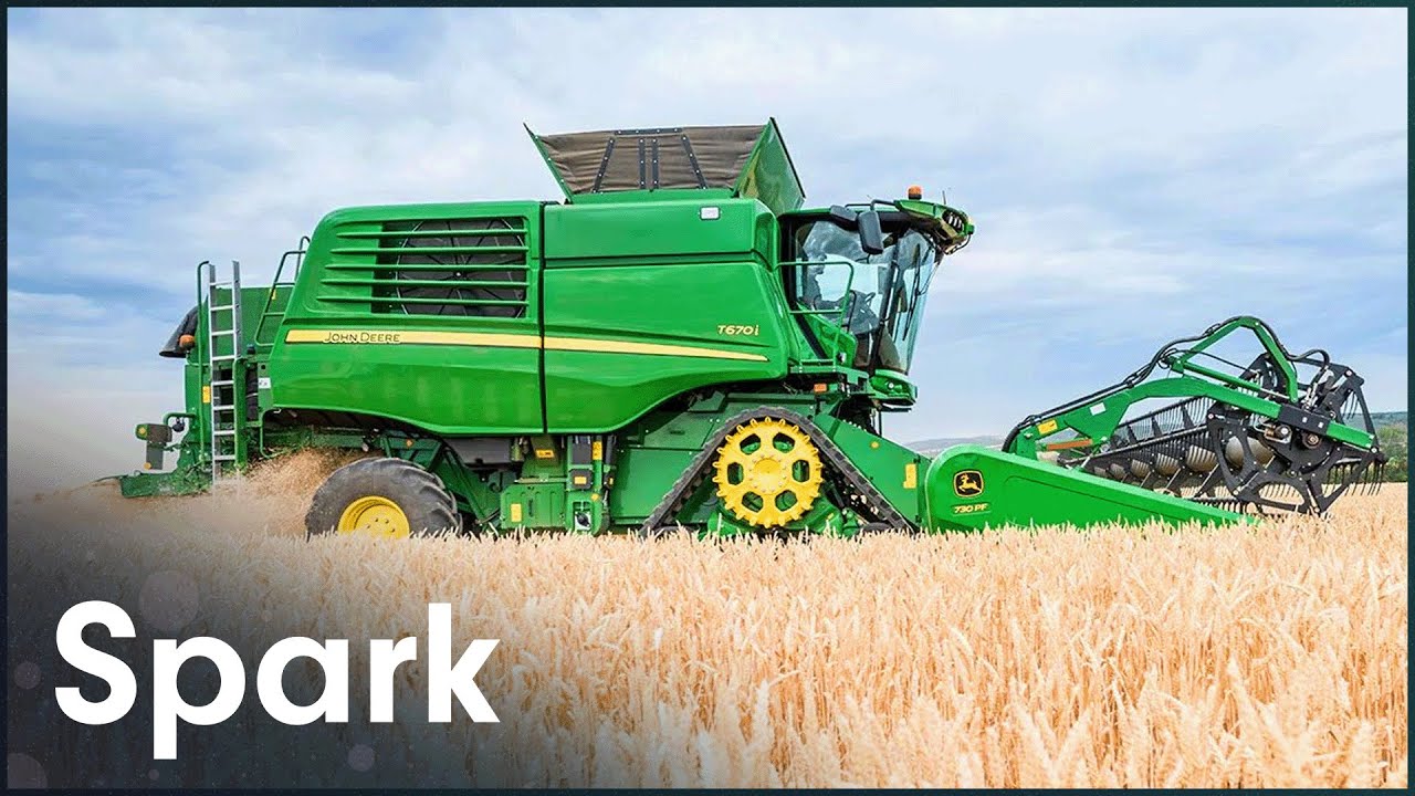 Inside The Factory That Builds The John Deere T670 Mega Harvester
