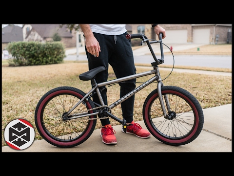 BUILDING MY BMX BIKE!