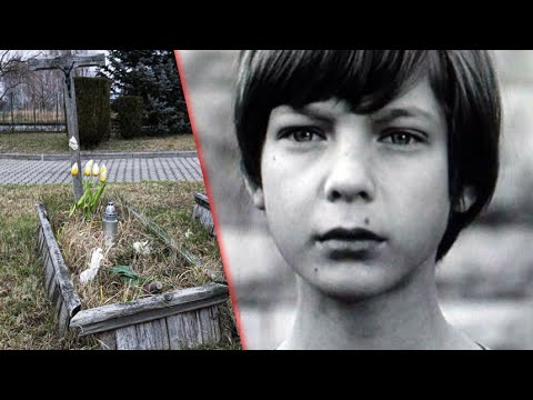 Smutny los dziecięcego gwiazdora PRL. Jego GRÓB jest w FATALNYM stanie l (Nie)zapomniani