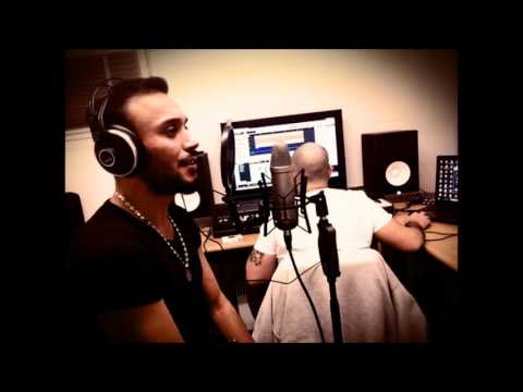 Mehmet Öncü - Ask bir Kahkaha (HD Clip)