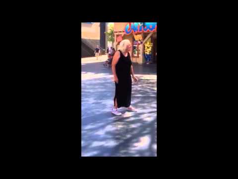 4minute CRAZY Dance Cover Old Lady Shrek