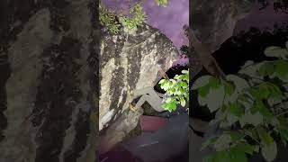 Video thumbnail of Aresta, V5_4. Cocalzinho de Goiás