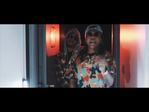 AkaMikeBerry x Nia Mack - Top