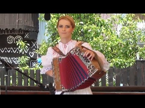 Vlasta Mudríková - Vlasta Mudríková Čičmany 5 ročník stretnutia heligonkárov