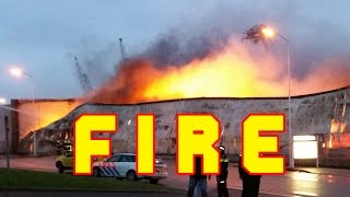 preview picture of video 'Big Fire in Delfzijl Harbour [Dec 2014]'