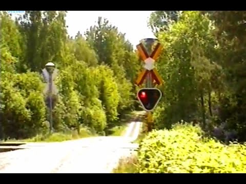 Part 3 STEGERYD Railway Crossing in Sweden (Karlskrona - Ronneby) (1998)