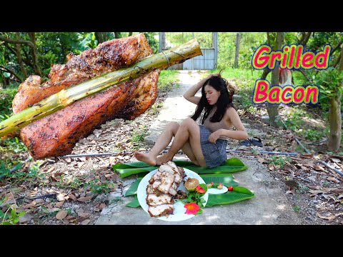 Julia Grilled the Bacon - Simple Everyday Life | Little Village Girl #28  - 4K UHD
