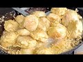 Uniqe Ulta Vadapav Chat In Surat Gujarati Street Food Vadapav