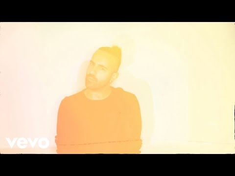 Luca Capizzi - Grandi (Official Video)