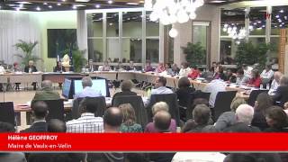 preview picture of video 'Vaulx-en-Velin - Conseil Municipal du jeudi 9 octobre 2014'