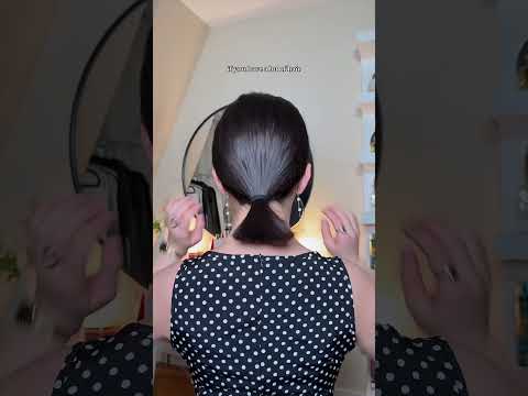 Yes you can have short hair and still do a claw clip hairstyle ! #shorthairstyles #hairstyle