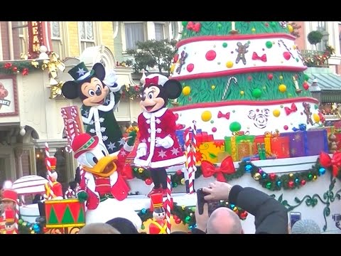 Disney Dreams : Christmas Magic : The Winter Parade : 2014 : Sugar-and-Spice car : Disneyland Paris