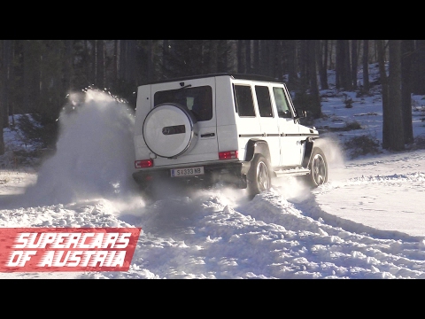 Mercedes G Class - Fun in the Snow
