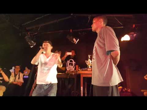 BATALLA DE GALLOS/FINAL/PATRON MC VS TINTA/FREESTYLE RAP/HIP HOP