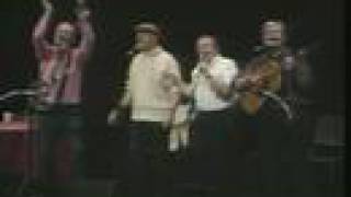 Father&#39;s Grave-Clancy Brothers &amp; Robbie O&#39;Connell