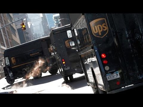 Amazon Loosens Ties With UPS