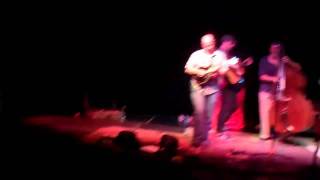 Fork in the Road - Infamous Stringdusters in Fairfield, Iowa