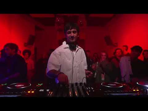 Valentin Huedo · Live at Bridge_48