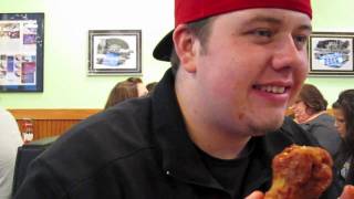preview picture of video 'Quaker Steak Atomic Wing Challenge'