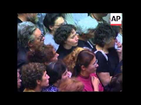 RUSSIA: MOSCOW: FINAL FAREWELLS PAID TO PIANIST SVYATOSLAV RICHTER
