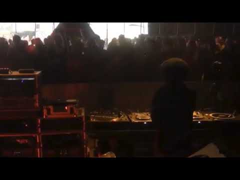 JAH SHAKA ▶️ Artman & Dougie Conscious - Artman (Dour Festival 2018)