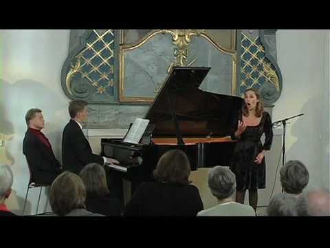 Svenska Sopranos - Tjajkovsky: Denj li zarit (Can it be day)