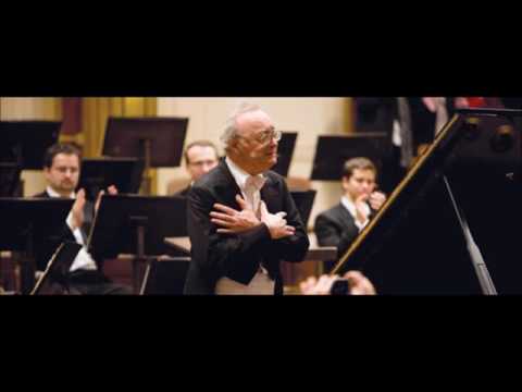 BRENDEL FAREWELL   Mozart PC No  9 Jeunhomme   VPO Mackerras