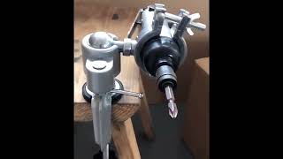 Otočný stolný zverák / držiak pre vŕtačku 45-61mm