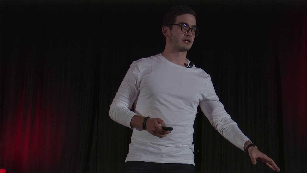 Eso que te quiebra el corazón | Rorro Echávez | TEDxUniversidadPanamericana