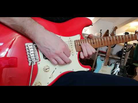 JET JS400 CRD coral red - maybe the best strat under 300