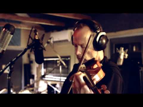 Iona's Fragment of a Fiery Sun impro - Frank van Essen & Dave Bainbridge