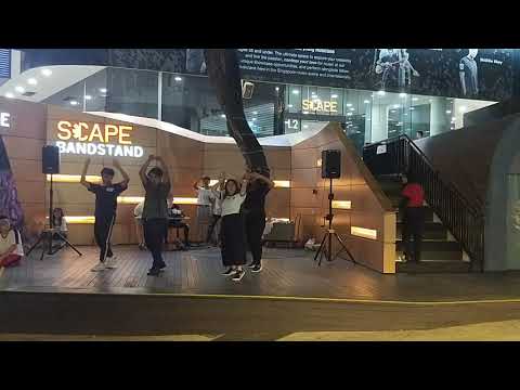 KPOP Dance Off Vol 111: Chungha - RollerCoaster