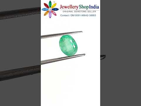 Product video thumbnail