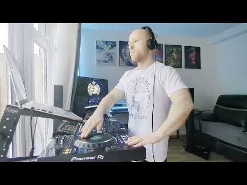 Party Relaxing 2000s p 2 Ibiza Club Bangers Anthems Dj set