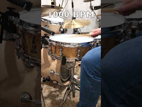 1000 BPM One Handed Roll !