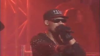 R. Kelly - She&#39;s Got That Vibe (Live) [Widescreen Music Video]